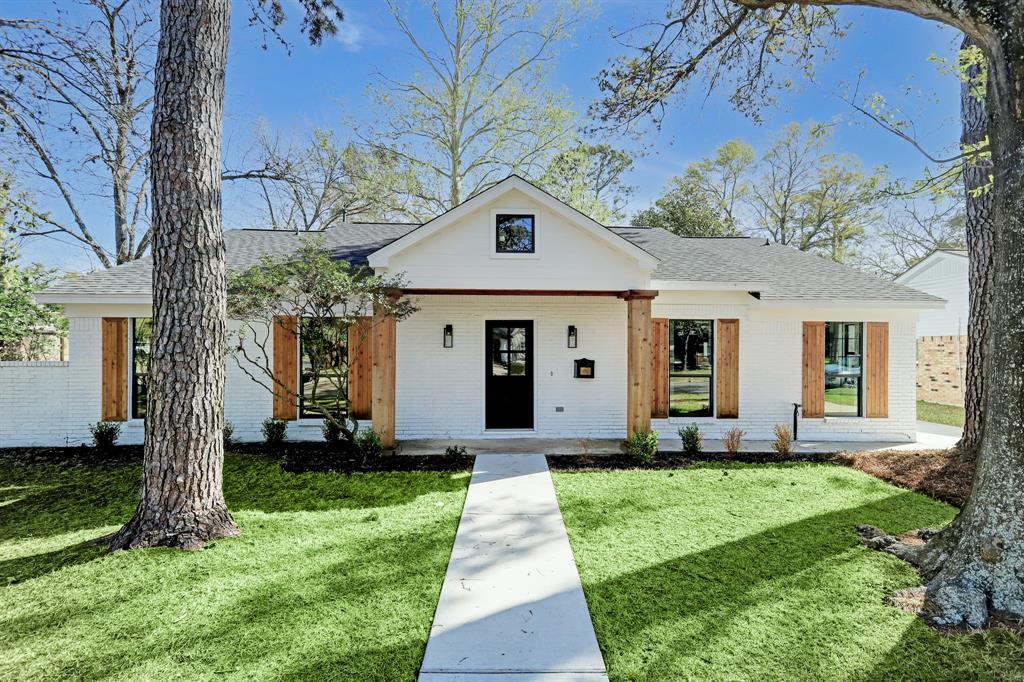 8601 Cedarbrake Drive Spring Valley Village, Texas Fantastic, completely remodeled opportunity in Spring Valley with easy access to Valley Oaks Elementary, Spring Branch Middle School and Memorial High School. Enjoy the evenings under your cedar covered patio looking out to a generous 12,000+ lot with an automatic drive-way gate and spacious backyard. Inside, the home provides a gorgeous open kitchen (with Quartz countertops), sporting a WOLF range/oven and SubZero refrigerator, a copper-topped wet bar and spacious island counter seating to entertain. At the end of the day, enjoy a soak in the claw-foot tub in the primary bath or connect to the pre-wired system and let the music take you away. High end fixtures through out.