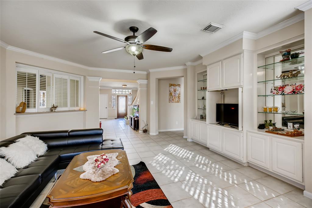 16806 Laguna Springs Drive
