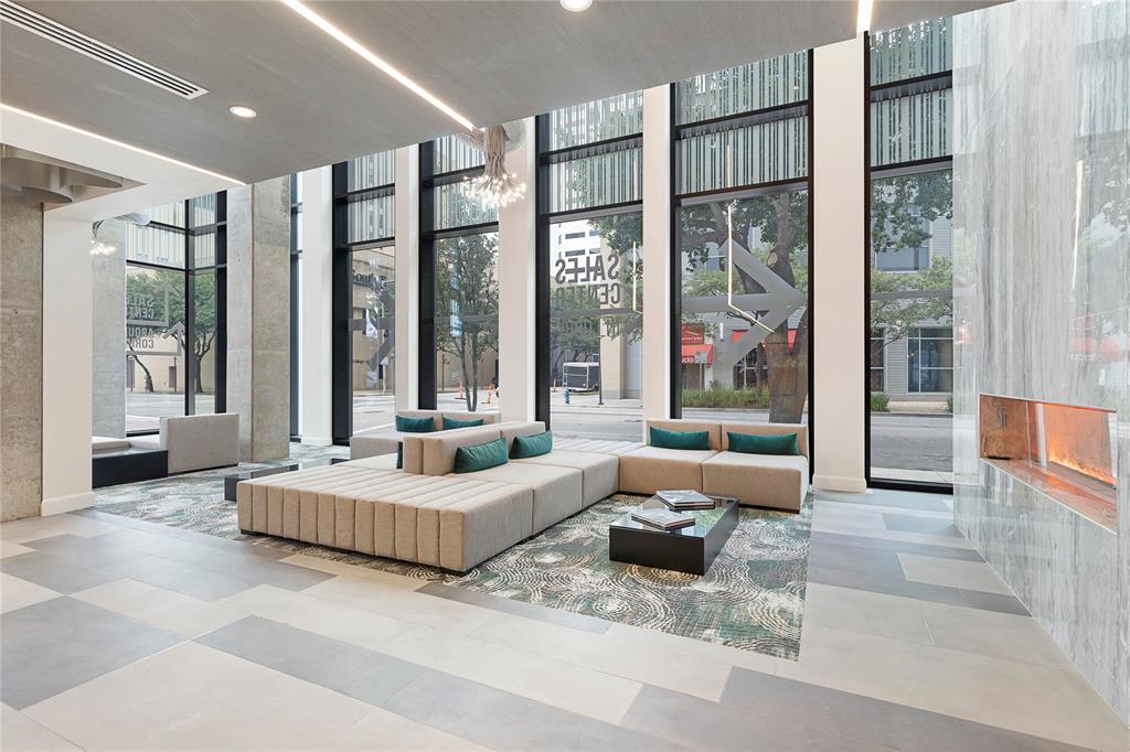 1211 Caroline Street, Houston, Texas 77002, 1 Bedroom Bedrooms, 4 Rooms Rooms,1 BathroomBathrooms,Mid/hi-rise Condo,For Sale,MARLOWE,Caroline,58551451
