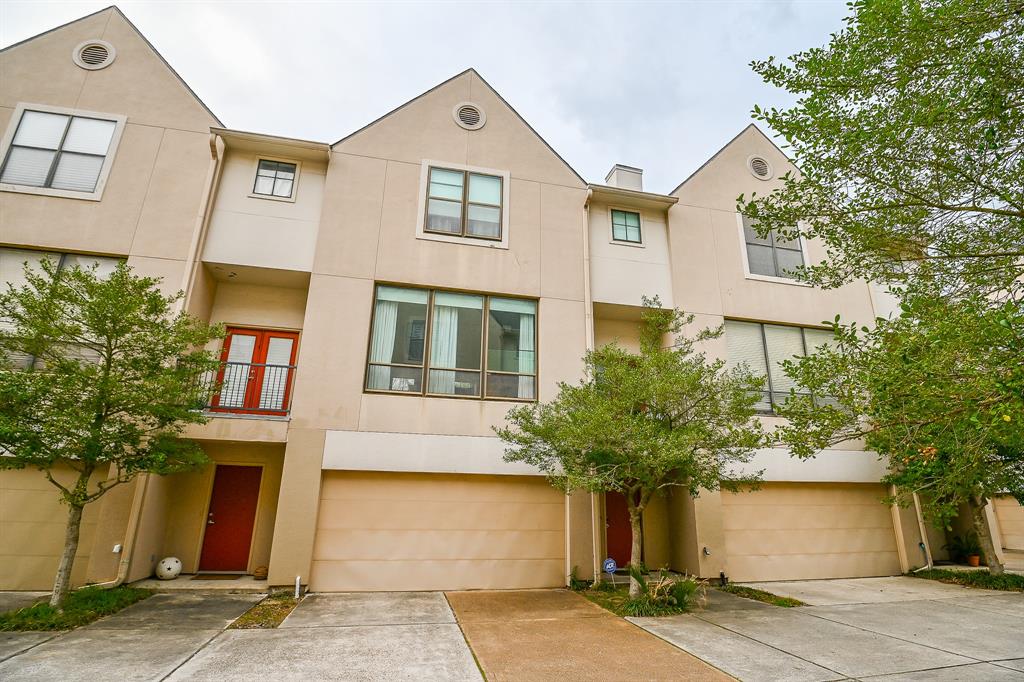 939 3 Colorado Street, Houston, Texas 77007, 3 Bedrooms Bedrooms, 7 Rooms Rooms,2 BathroomsBathrooms,Townhouse/condo,For Sale,Colorado,12538733