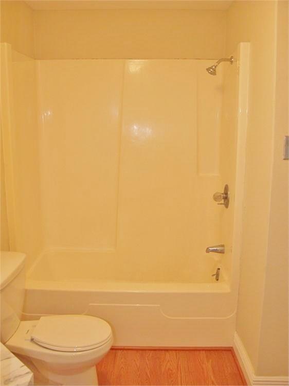 1655 1 Marshall Street, Houston, Texas 77006, 2 Bedrooms Bedrooms, 8 Rooms Rooms,2 BathroomsBathrooms,Single-family,For Sale,Marshall,82958054