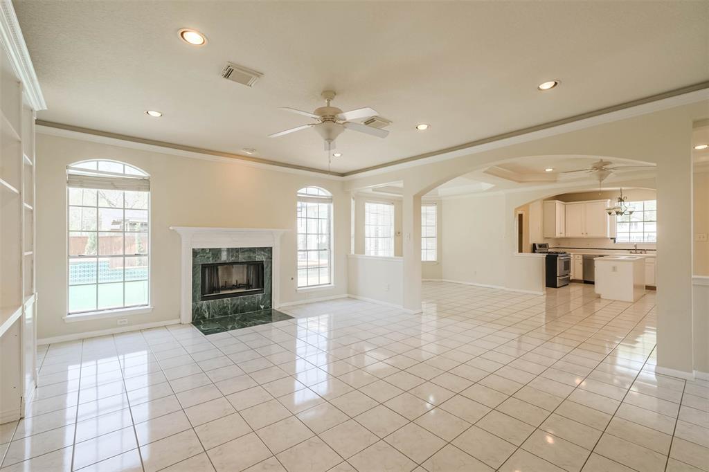 10404 2 Wingtip Drive, Houston, Texas 77075, 5 Bedrooms Bedrooms, 15 Rooms Rooms,4 BathroomsBathrooms,Single-family,For Sale,Wingtip,87807753
