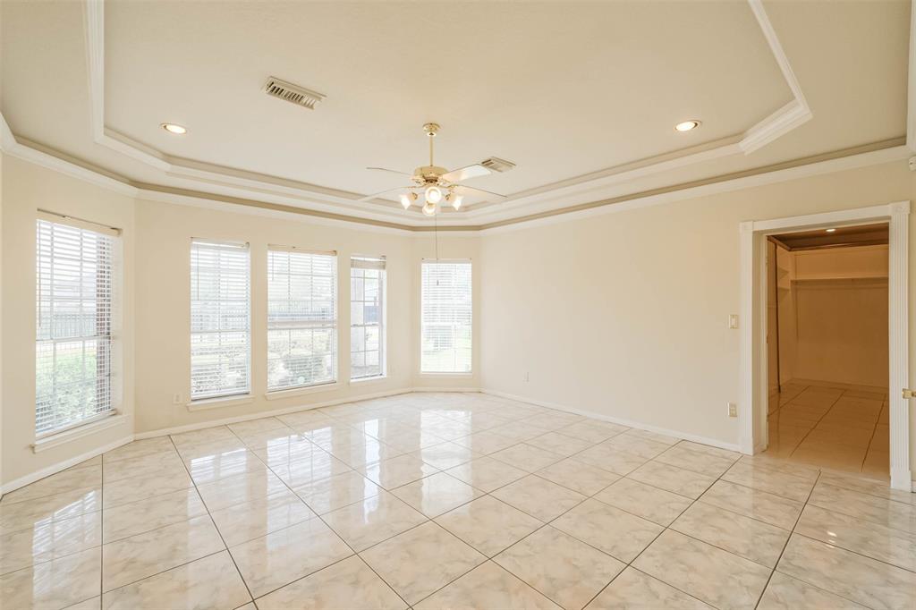 10404 2 Wingtip Drive, Houston, Texas 77075, 5 Bedrooms Bedrooms, 15 Rooms Rooms,4 BathroomsBathrooms,Single-family,For Sale,Wingtip,87807753