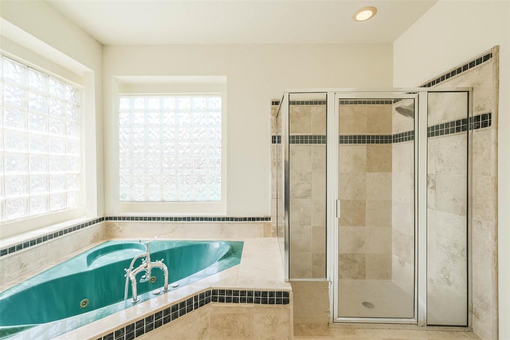 10404 2 Wingtip Drive, Houston, Texas 77075, 5 Bedrooms Bedrooms, 15 Rooms Rooms,4 BathroomsBathrooms,Single-family,For Sale,Wingtip,87807753