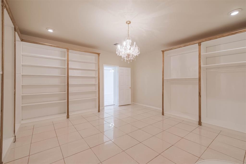 10404 2 Wingtip Drive, Houston, Texas 77075, 5 Bedrooms Bedrooms, 15 Rooms Rooms,4 BathroomsBathrooms,Single-family,For Sale,Wingtip,87807753