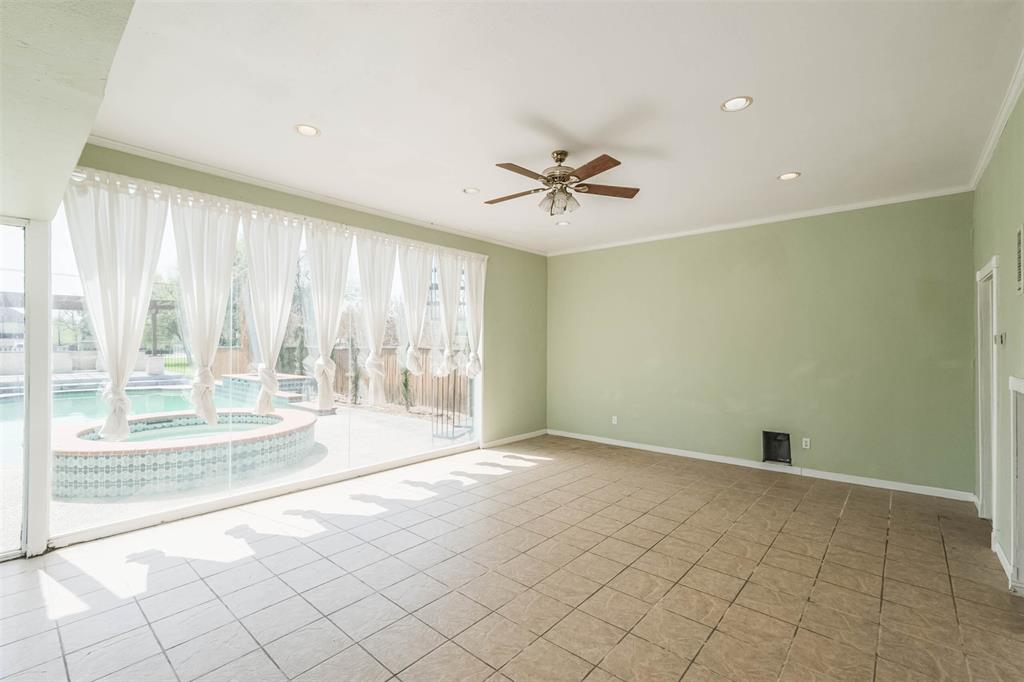 10404 2 Wingtip Drive, Houston, Texas 77075, 5 Bedrooms Bedrooms, 15 Rooms Rooms,4 BathroomsBathrooms,Single-family,For Sale,Wingtip,87807753