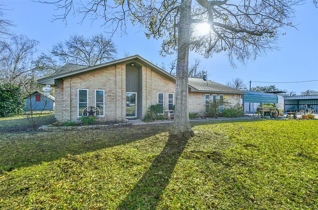 1803 Highway 332 W, Lake Jackson, TX 77566