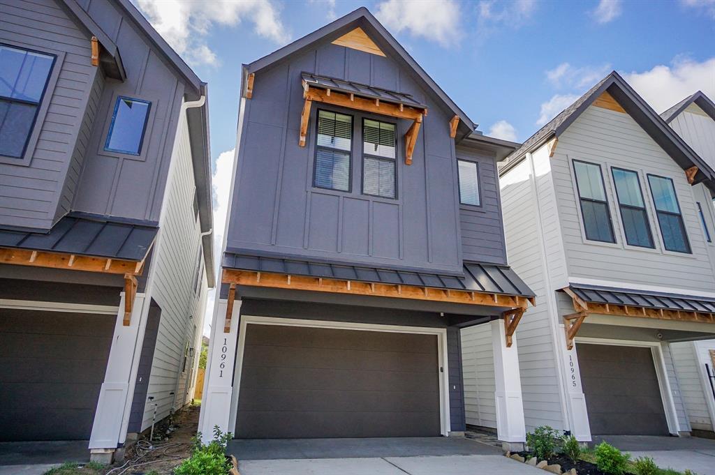 10965 2 Fire Creek Drive, Houston, Texas 77043, 3 Bedrooms Bedrooms, 6 Rooms Rooms,2 BathroomsBathrooms,Single-family,For Sale,Fire Creek,58285862