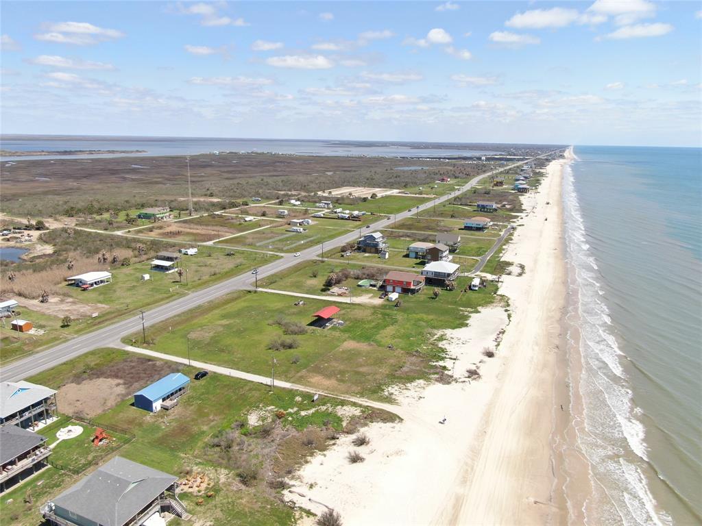 Lots 914 Hwy 87, Gilchrist, TX 77617