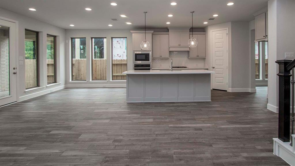 11947 2 Muir Groves Trail, Atascocita, Texas 77346, 4 Bedrooms Bedrooms, 8 Rooms Rooms,3 BathroomsBathrooms,Single-family,For Sale,Muir Groves,70643925