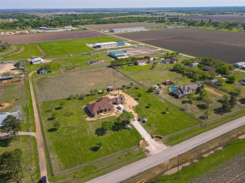 2827 Cottonwood School Road, Rosenberg, TX 77471