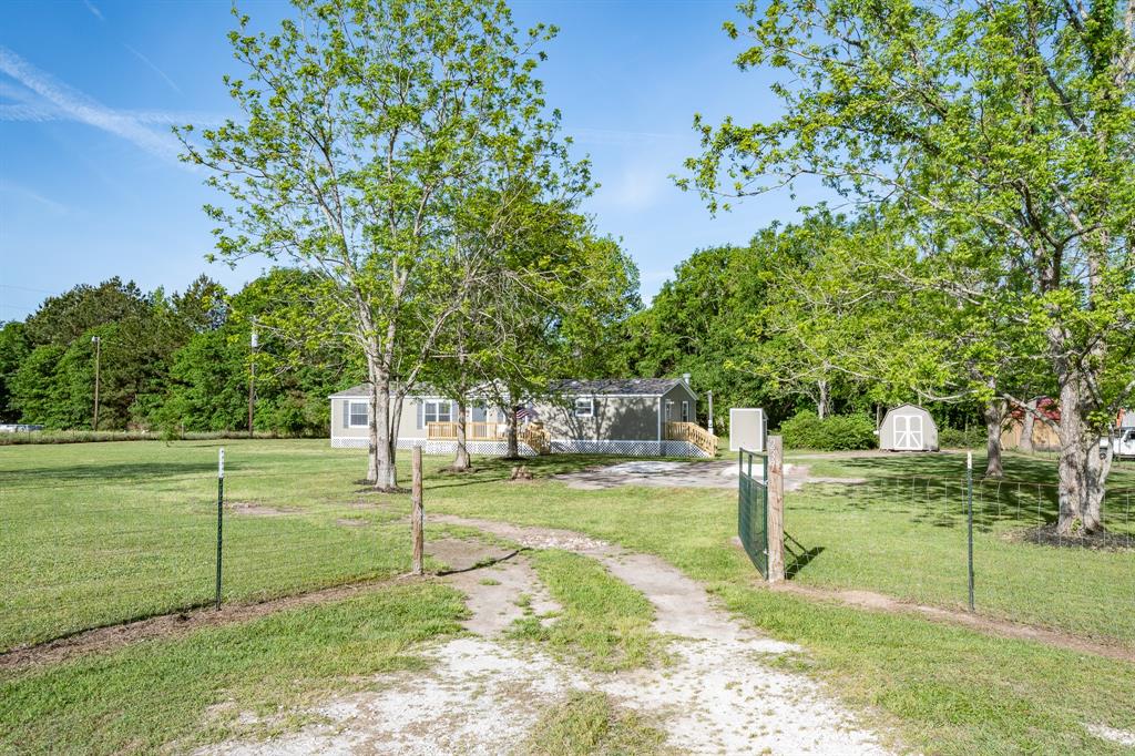 213 County Road 2313