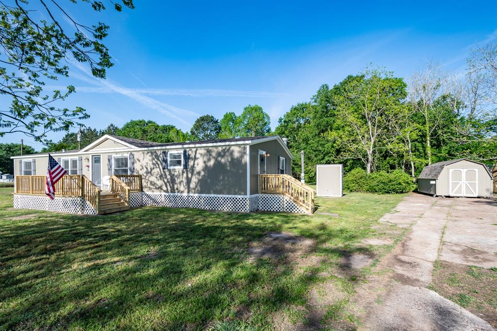 213 County Road 2313