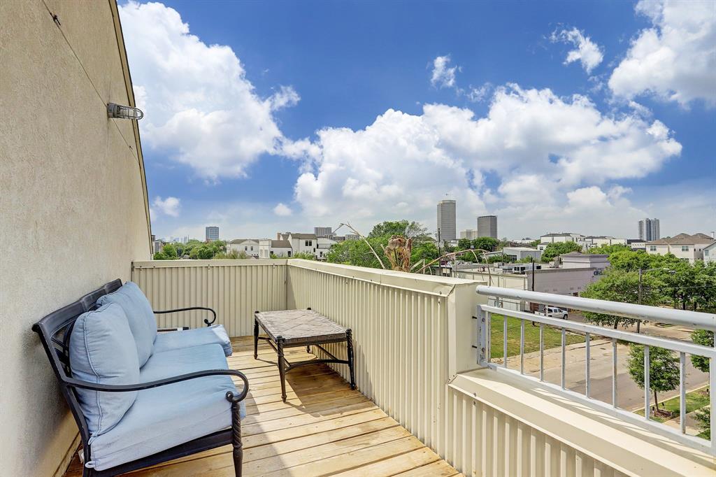 1803 3 Oneil Street, Houston, Texas 77019, 2 Bedrooms Bedrooms, 2 Rooms Rooms,2 BathroomsBathrooms,Townhouse/condo,For Sale,Oneil,58624201