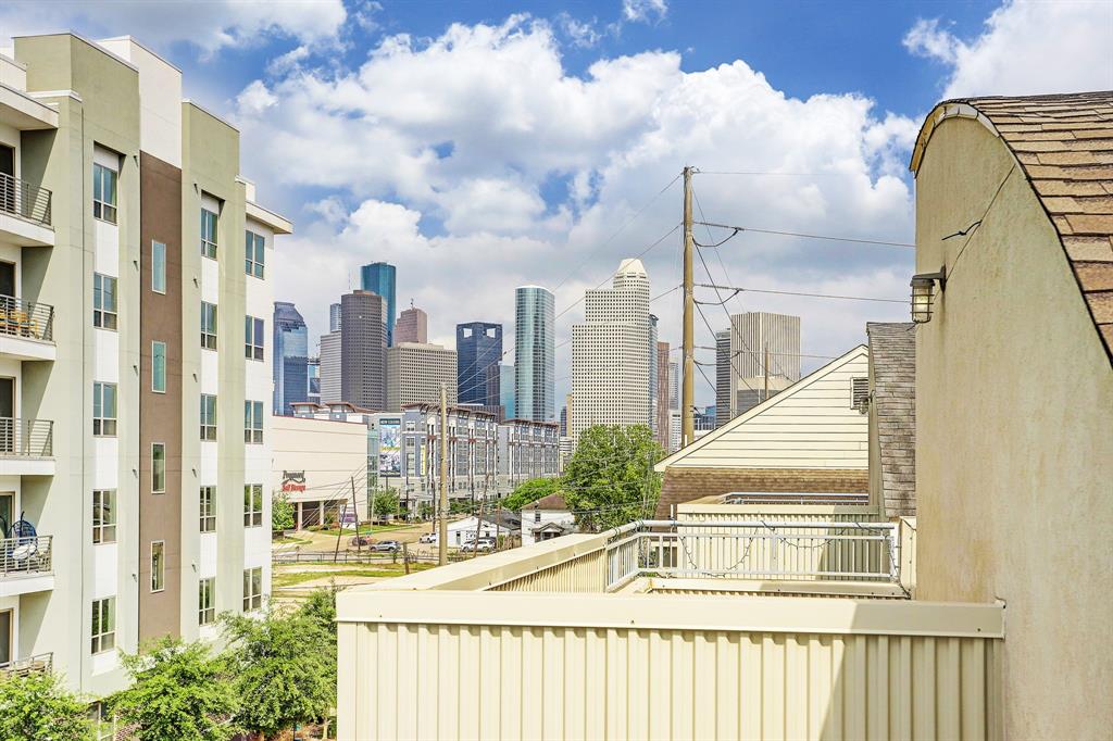 1803 3 Oneil Street, Houston, Texas 77019, 2 Bedrooms Bedrooms, 2 Rooms Rooms,2 BathroomsBathrooms,Townhouse/condo,For Sale,Oneil,58624201