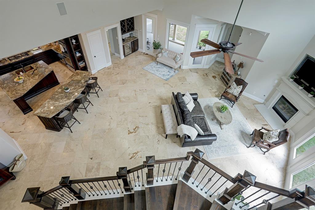 730 2 30th Street, Houston, Texas 77018, 5 Bedrooms Bedrooms, 11 Rooms Rooms,5 BathroomsBathrooms,Single-family,For Sale,30th,80561905