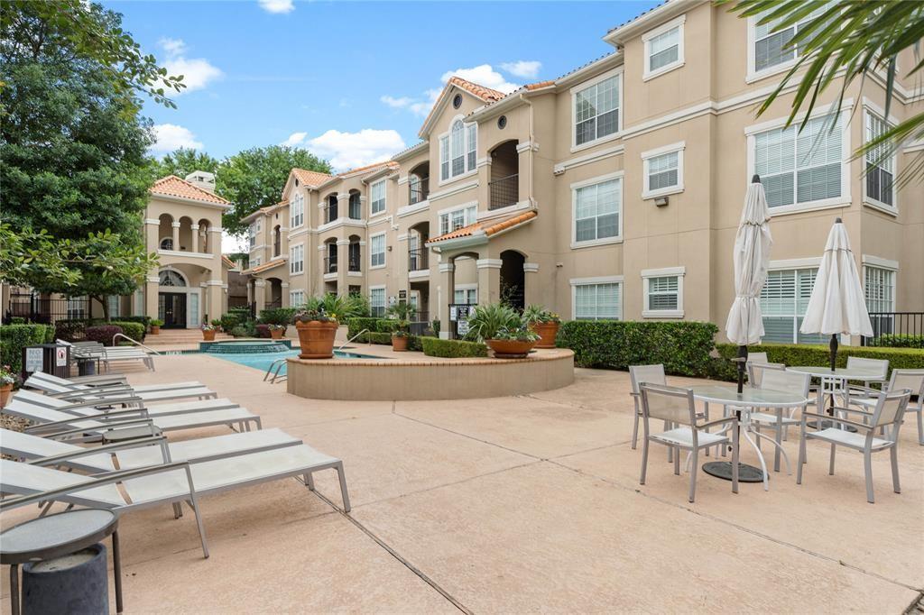 3231 Allen Parkway Parkway 2205