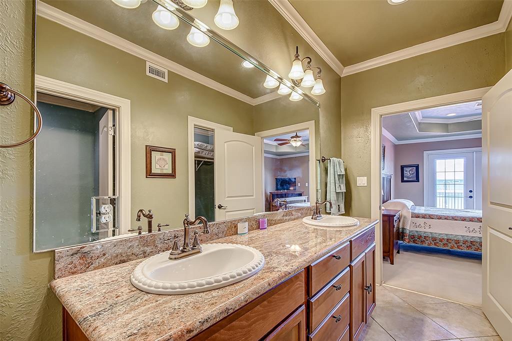 883 2 Gulf Cedar Drive, Crystal Beach, Texas 77650, 5 Bedrooms Bedrooms, 8 Rooms Rooms,3 BathroomsBathrooms,Single-family,For Sale,Gulf Cedar,22654094