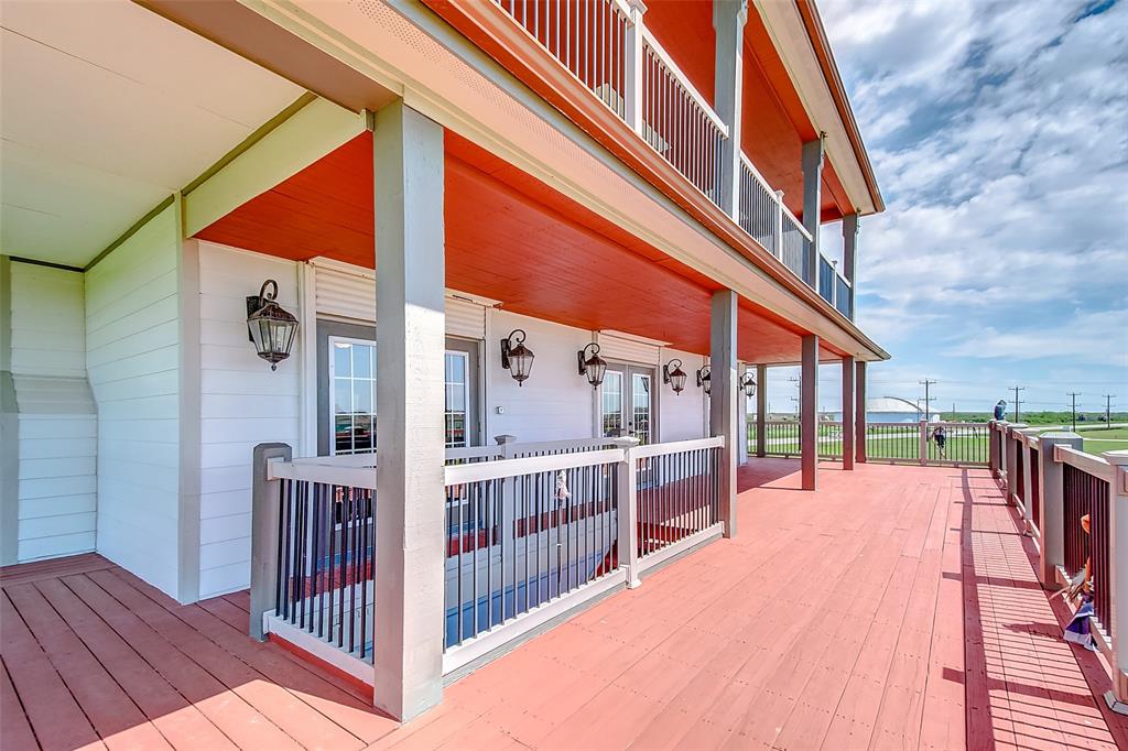 883 2 Gulf Cedar Drive, Crystal Beach, Texas 77650, 5 Bedrooms Bedrooms, 8 Rooms Rooms,3 BathroomsBathrooms,Single-family,For Sale,Gulf Cedar,22654094