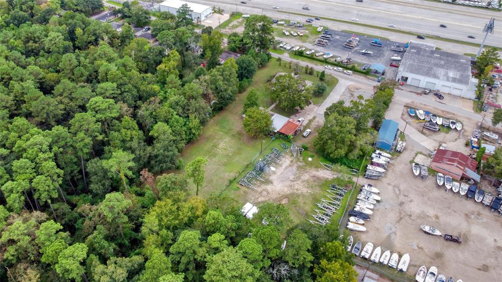 305 1 AUSTIN Road, Conroe, Texas 77301, 2 Bedrooms Bedrooms, 7 Rooms Rooms,3 BathroomsBathrooms,Country Homes/acreage,For Sale,AUSTIN,80403307
