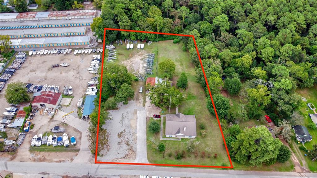 305 1 AUSTIN Road, Conroe, Texas 77301, 2 Bedrooms Bedrooms, 7 Rooms Rooms,3 BathroomsBathrooms,Country Homes/acreage,For Sale,AUSTIN,80403307