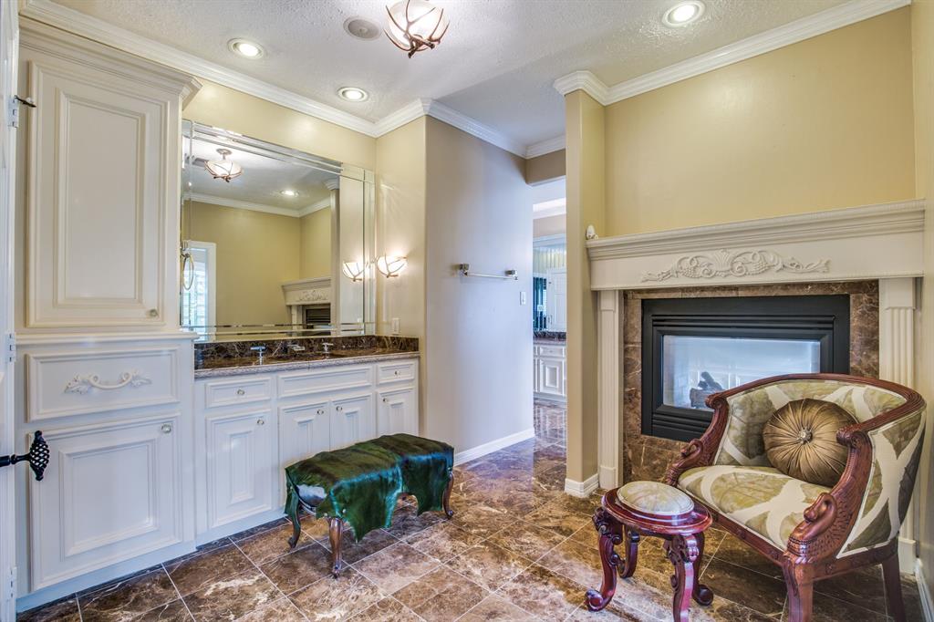 54 2 Bayou Pointe Drive, Houston, Texas 77063, 2 Bedrooms Bedrooms, 7 Rooms Rooms,2 BathroomsBathrooms,Townhouse/condo,For Sale,Bayou Pointe,6050624