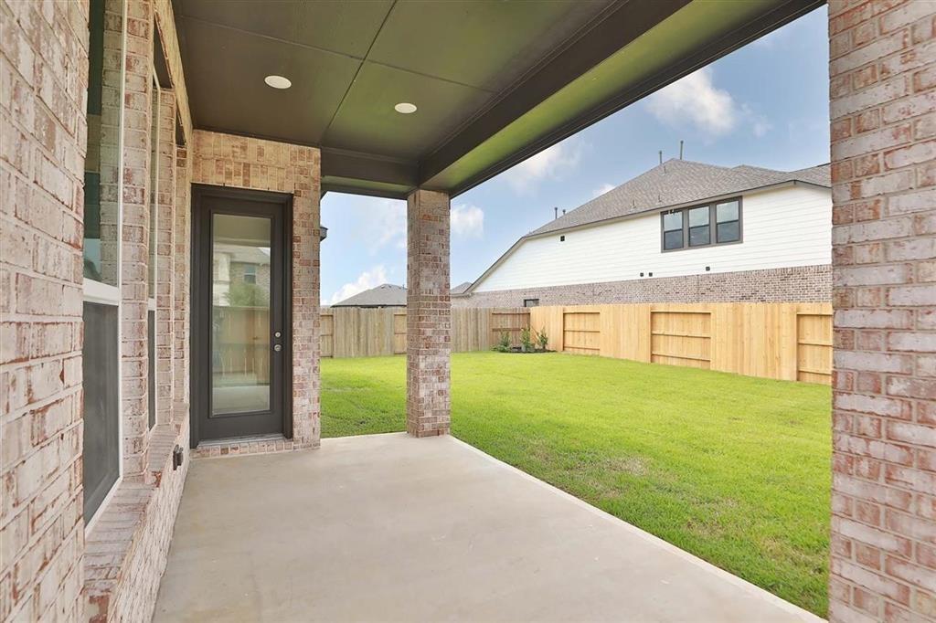 12635 2 Banchory Leaf Drive, Humble, Texas 77346, 4 Bedrooms Bedrooms, 10 Rooms Rooms,3 BathroomsBathrooms,Single-family,For Sale,Banchory Leaf,63126623
