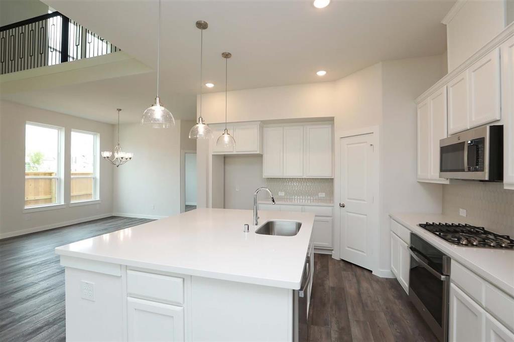 12635 2 Banchory Leaf Drive, Humble, Texas 77346, 4 Bedrooms Bedrooms, 10 Rooms Rooms,3 BathroomsBathrooms,Single-family,For Sale,Banchory Leaf,63126623