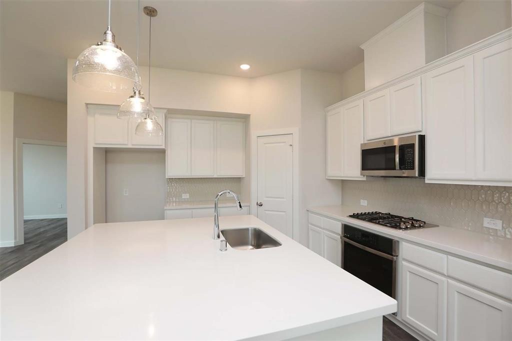12635 2 Banchory Leaf Drive, Humble, Texas 77346, 4 Bedrooms Bedrooms, 10 Rooms Rooms,3 BathroomsBathrooms,Single-family,For Sale,Banchory Leaf,63126623
