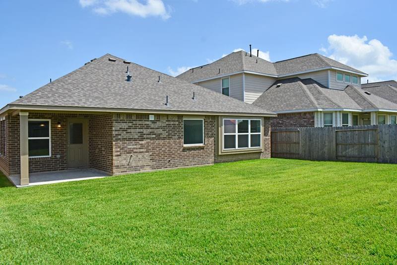 1622 1 Diamond Mountain Drive, Iowa Colony, Texas 77583, 3 Bedrooms Bedrooms, 10 Rooms Rooms,2 BathroomsBathrooms,Single-family,For Sale,Diamond Mountain,86945468