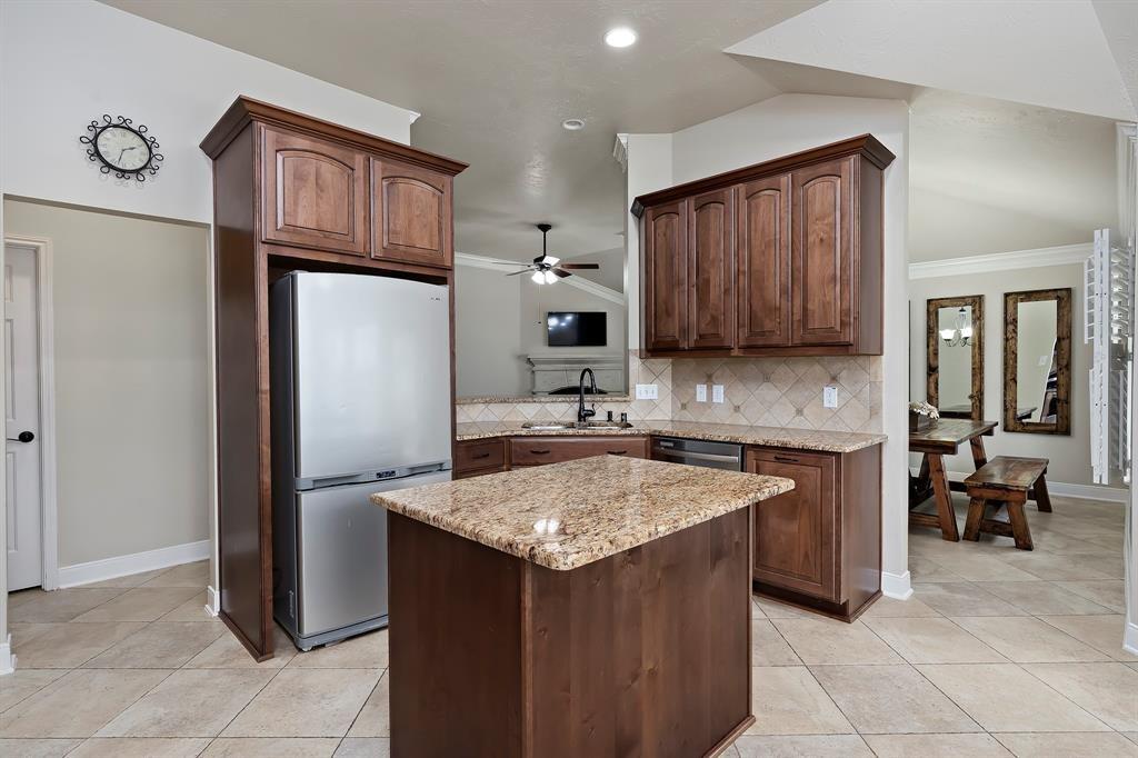 1526 Waterside Village Drive