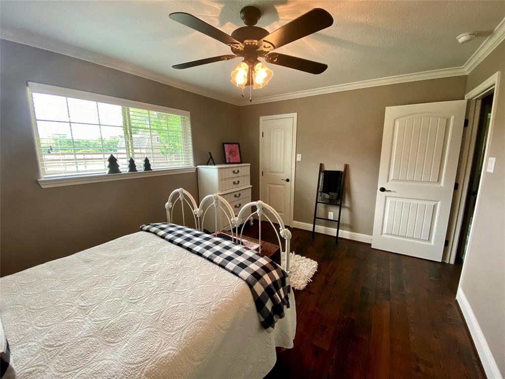 909 1 Baker Rd, Rosenberg, Texas 77471, 3 Bedrooms Bedrooms, 5 Rooms Rooms,2 BathroomsBathrooms,Country Homes/acreage,For Sale,Baker Rd,68498631