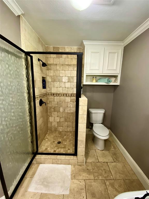 909 1 Baker Rd, Rosenberg, Texas 77471, 3 Bedrooms Bedrooms, 5 Rooms Rooms,2 BathroomsBathrooms,Country Homes/acreage,For Sale,Baker Rd,68498631