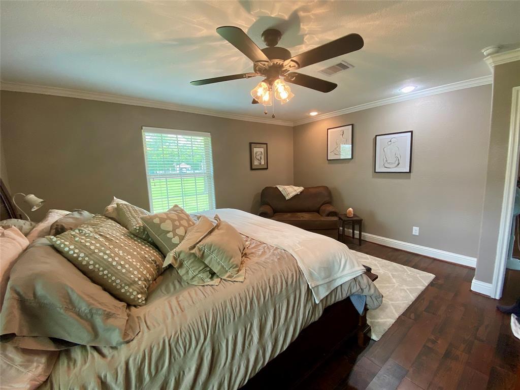 909 1 Baker Rd, Rosenberg, Texas 77471, 3 Bedrooms Bedrooms, 5 Rooms Rooms,2 BathroomsBathrooms,Country Homes/acreage,For Sale,Baker Rd,68498631