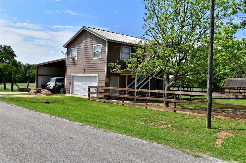 909 1 Baker Rd, Rosenberg, Texas 77471, 3 Bedrooms Bedrooms, 5 Rooms Rooms,2 BathroomsBathrooms,Country Homes/acreage,For Sale,Baker Rd,68498631