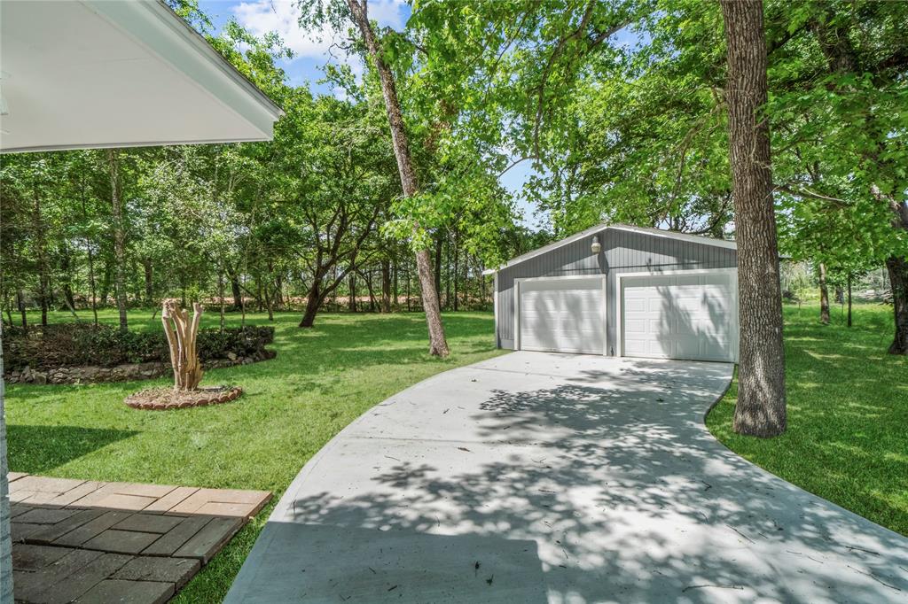 23325 E Community Drive, New Caney, TX 77357