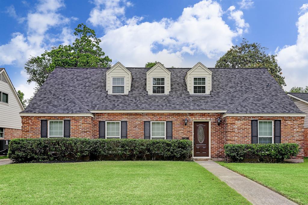 12506 Pinerock Lane Houston, Texas A completely updated home with four bed rooms and three and half baths at an awesome location. Minutes from City Centre, Town & Country Center, Memorial City Mall and Memorial Herman Hospital. Walking distance to Memorial Middle School. Zoned to popular Bunker Hill Elementary, Memorial Middle and Memorial High. The house looks fresh, feels fresh and smells fresh. Roof, sidings and windows have been recently replaced. Kitchen and all the bathrooms have been fully renovated. It is in an absolutely move in condition. Last but not least the house has never been flooded.
