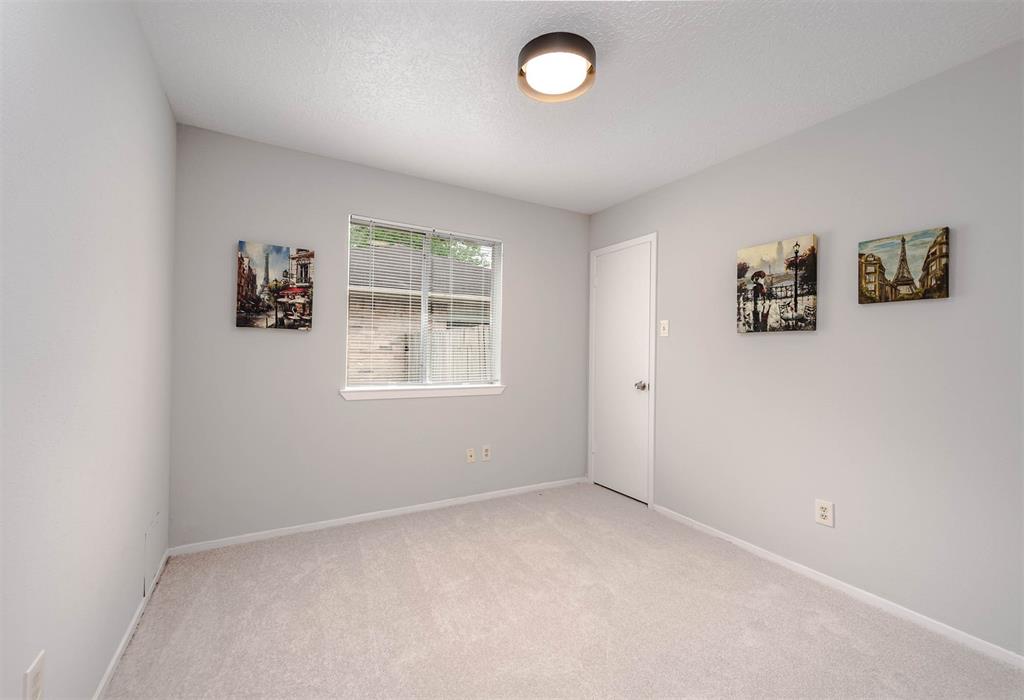 7102 Pickett Drive, Richmond, TX 77469