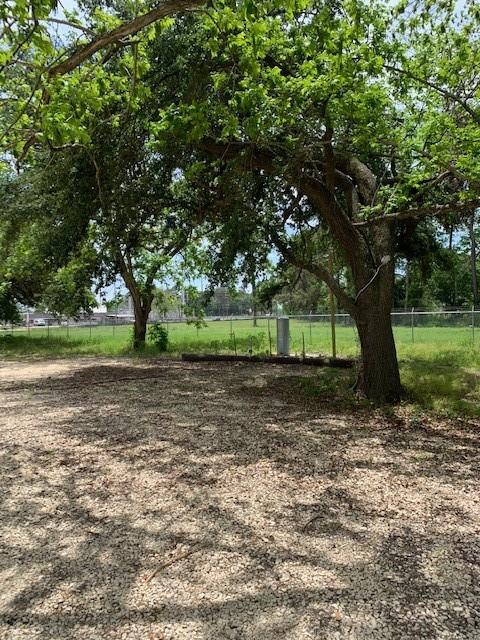14815 Old Humble Road, Houston, Texas 77396, ,Country Homes/acreage,For Sale,Old Humble,66088644