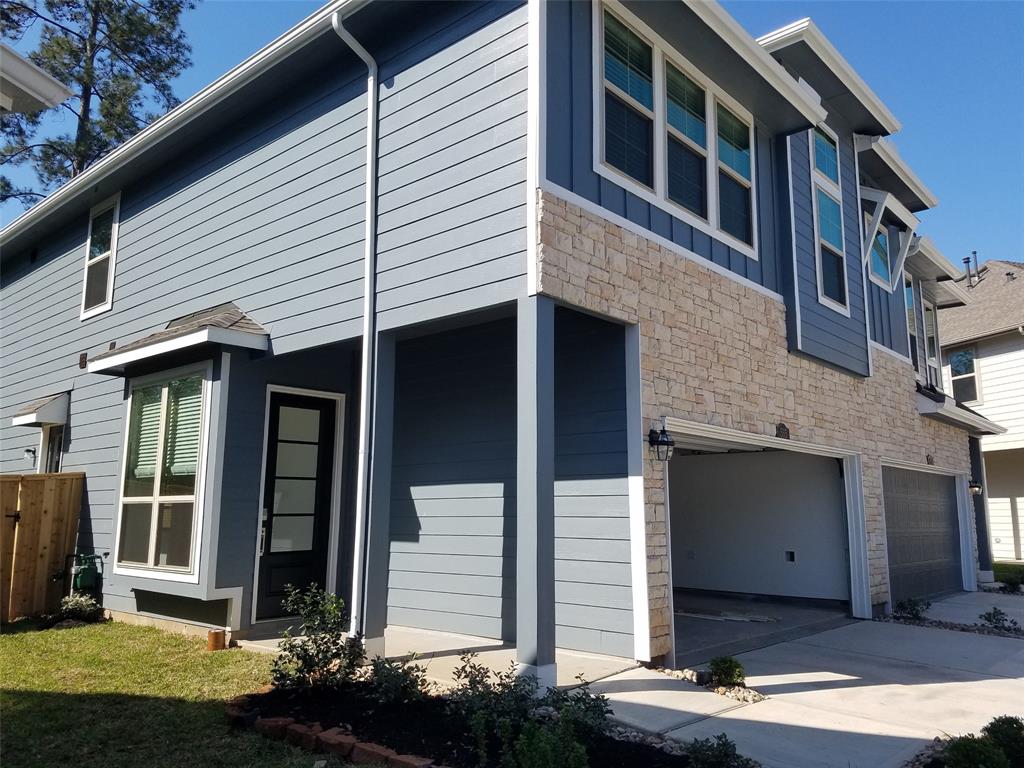 535 Bristol Tide Court Conroe, Texas BRAND NEW NEVER LIVED TOWN HOME, GREAT LOCATION AND ACCSES TO I 45 , RETAIL AND HOSPITALS.
COMES WITH REFRIGERATO, WASHER AND DRYER CAN BE INCLUDED IF NECCESARY.
CAMARA DOOR BELL SYSTEM, INTERNET ROUTER AT ALL HOUSE, FRONT DOOR COMBINATION DOOR LOCK.