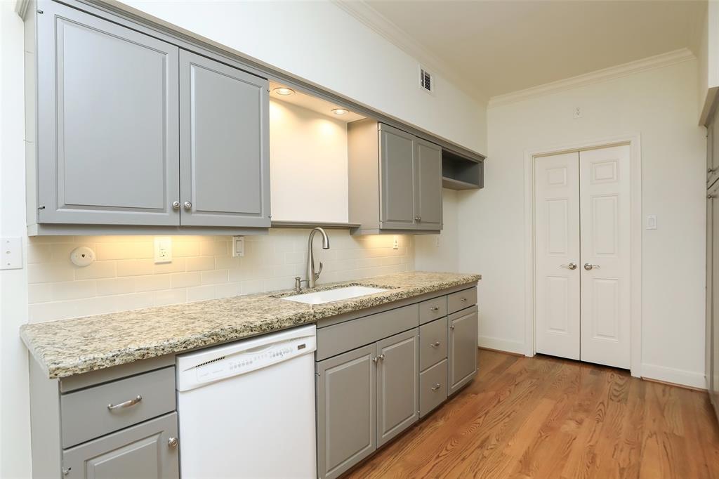 1242 Fountain View Drive 177