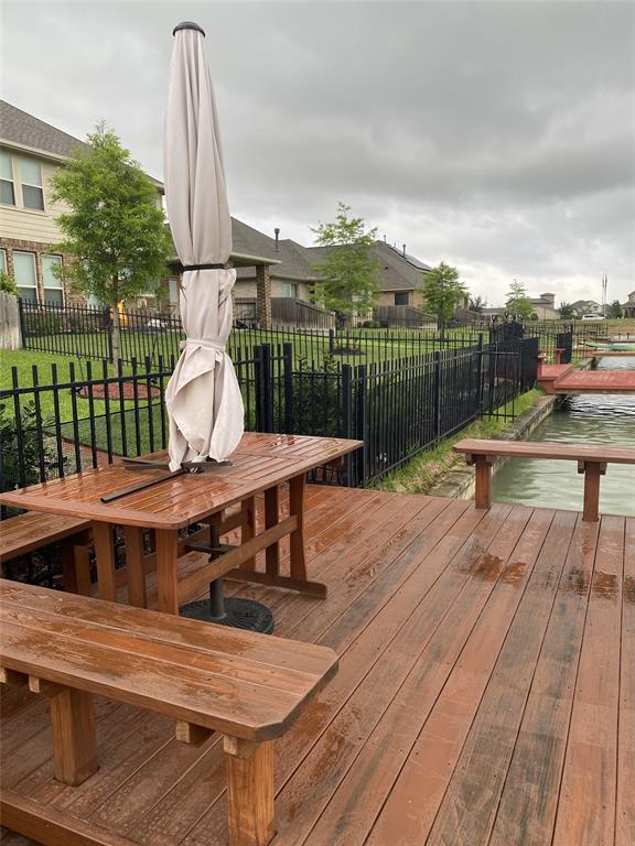 24319 Marcello Lakes Drive N, Katy, TX 77493