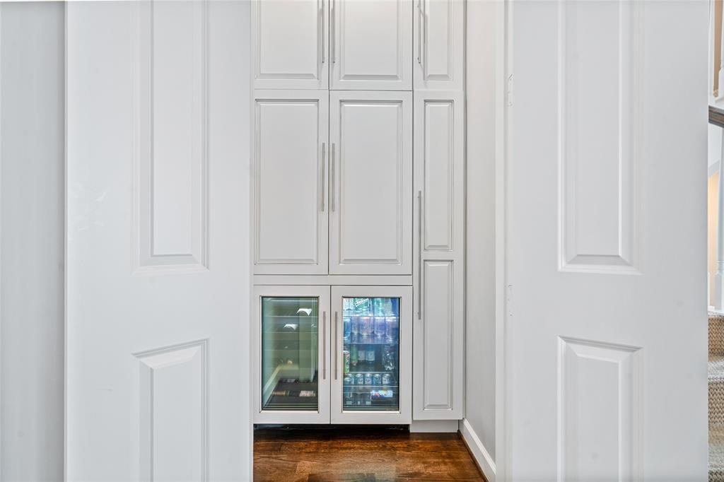 4305 3 Feagan Street, Houston, Texas 77007, 3 Bedrooms Bedrooms, 5 Rooms Rooms,3 BathroomsBathrooms,Single-family,For Sale,Feagan,75877431