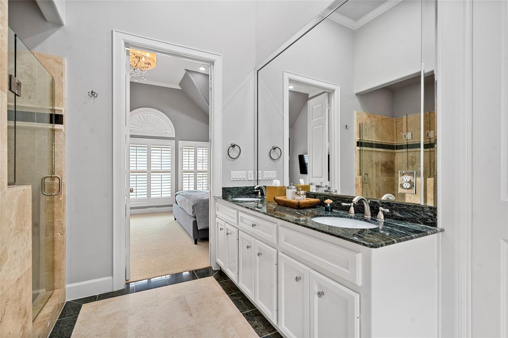 4305 3 Feagan Street, Houston, Texas 77007, 3 Bedrooms Bedrooms, 5 Rooms Rooms,3 BathroomsBathrooms,Single-family,For Sale,Feagan,75877431