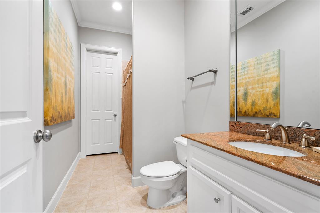 4305 3 Feagan Street, Houston, Texas 77007, 3 Bedrooms Bedrooms, 5 Rooms Rooms,3 BathroomsBathrooms,Single-family,For Sale,Feagan,75877431