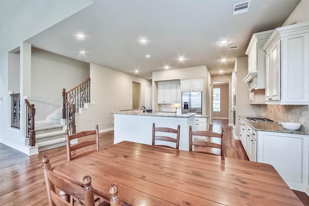 2814 Ember Pass Lane
