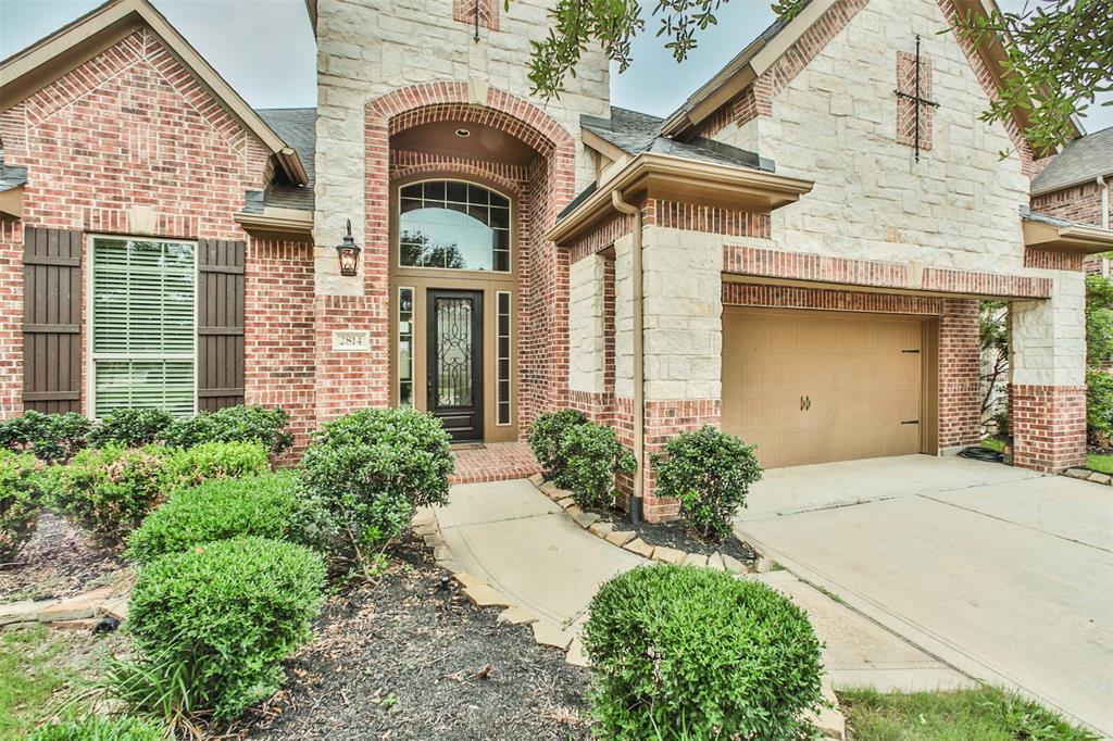 2814 Ember Pass Lane