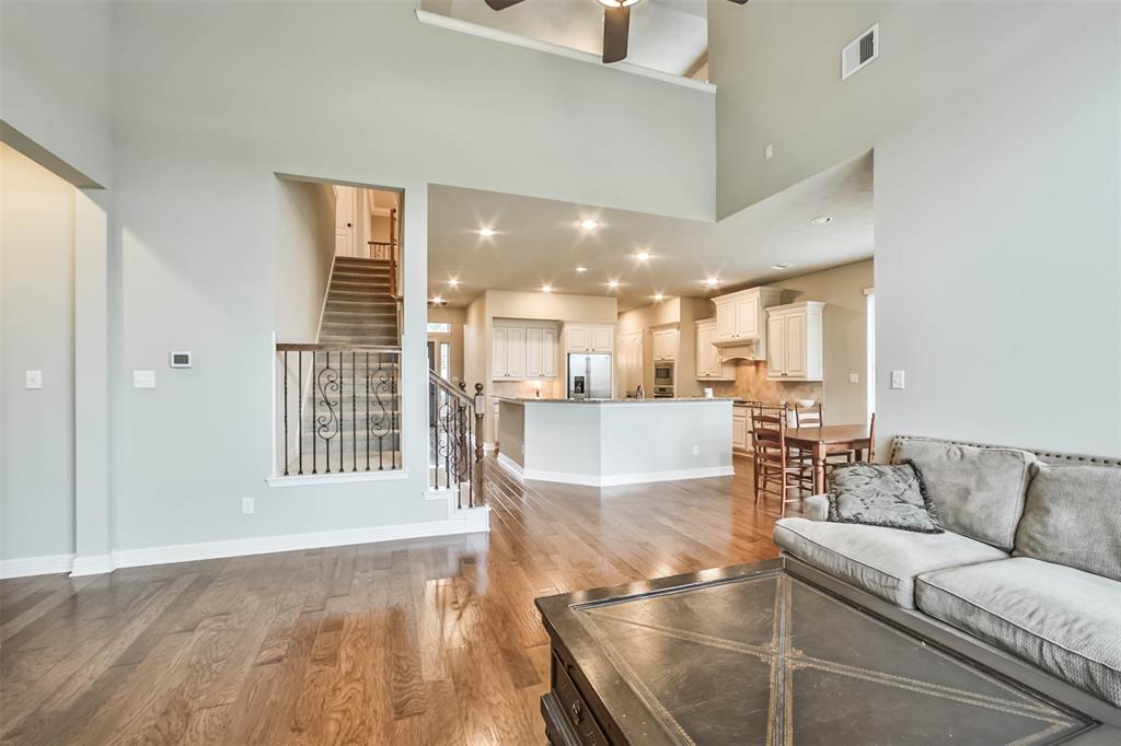 2814 Ember Pass Lane