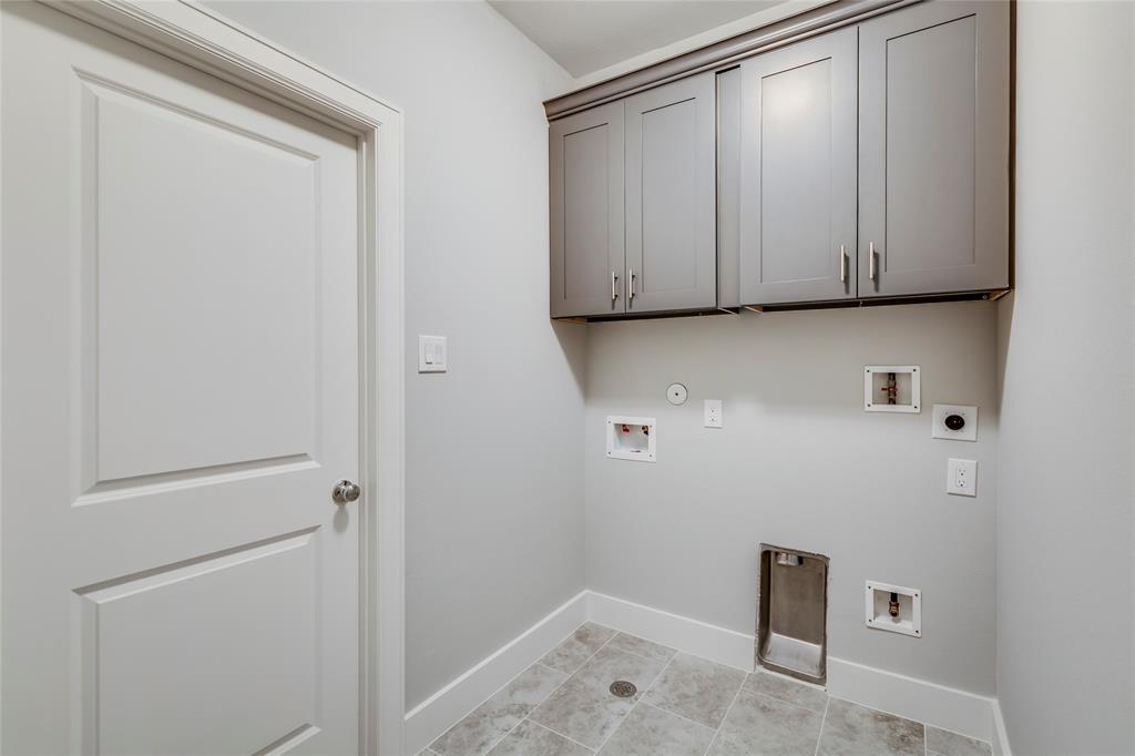 420 2 POLK Street, Houston, Texas 77019, 3 Bedrooms Bedrooms, 11 Rooms Rooms,2 BathroomsBathrooms,Single-family,For Sale,POLK,54845633