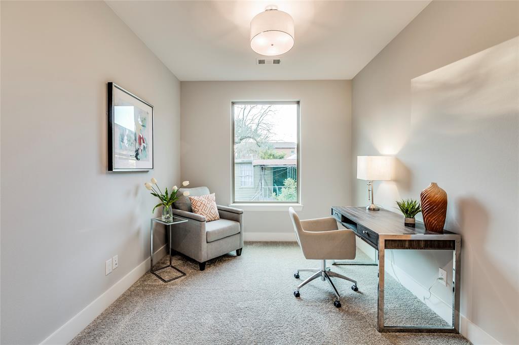 420 2 POLK Street, Houston, Texas 77019, 3 Bedrooms Bedrooms, 11 Rooms Rooms,2 BathroomsBathrooms,Single-family,For Sale,POLK,54845633